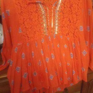 quarter length sleeve shirt